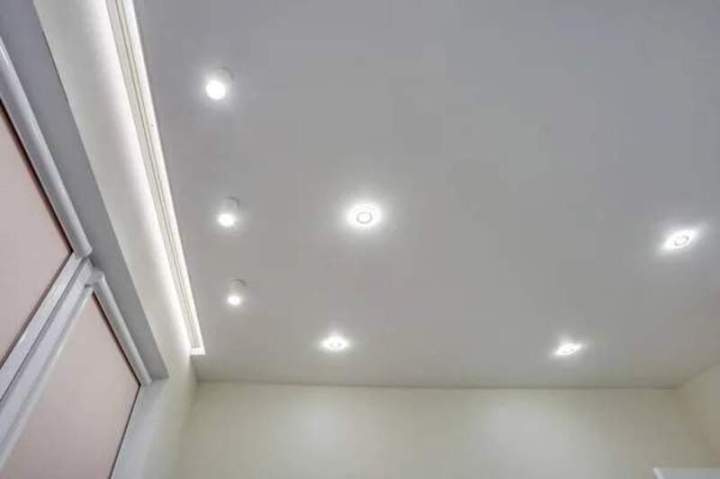 Installation de faux plafond, Dol-de-Bretagne